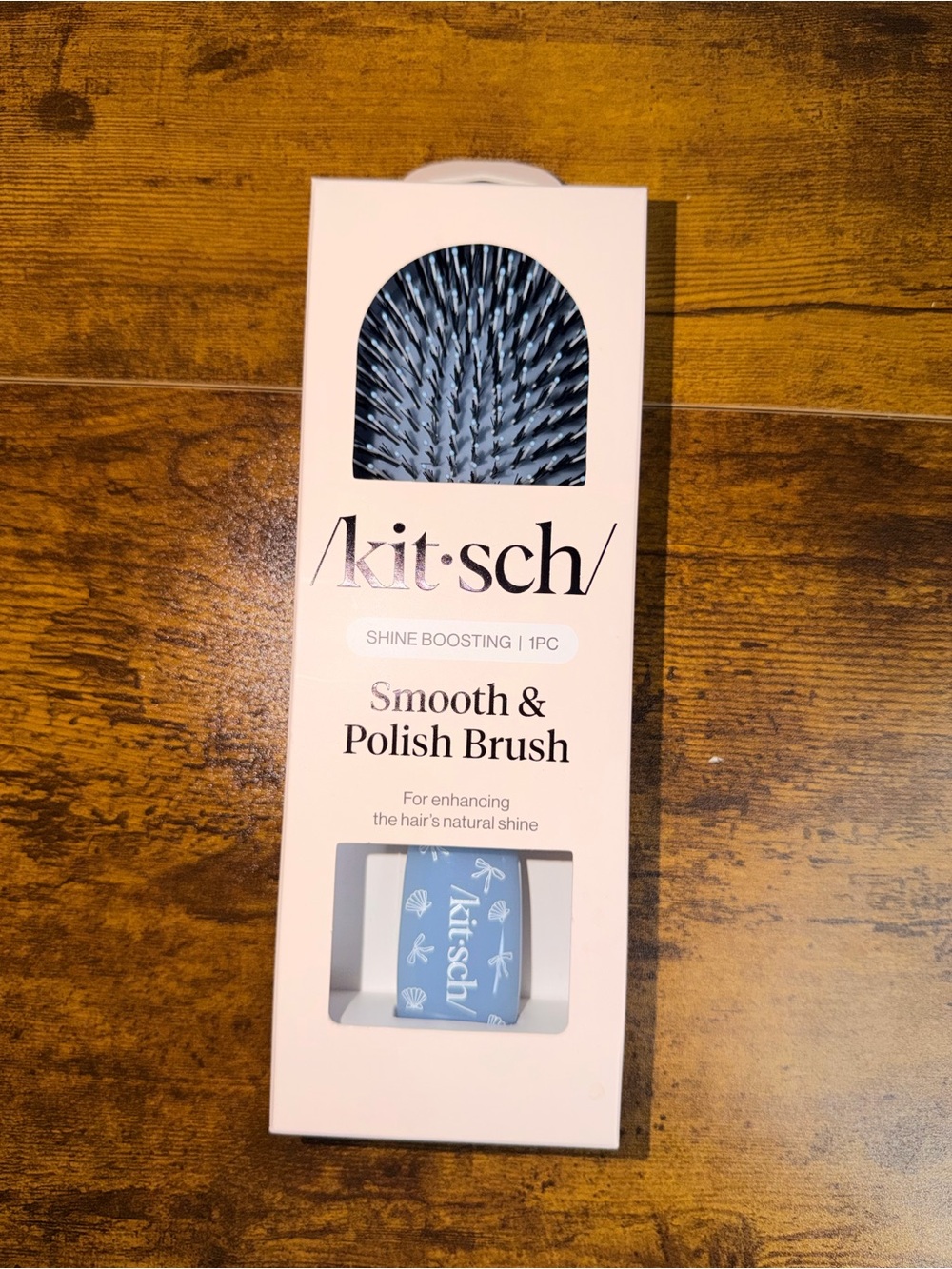 Kitsch Smooth & Polish Brush in Light Blue Coastal Print